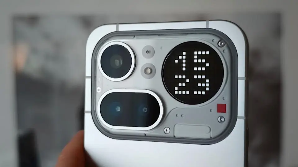 Nothing Phone 4a Pro Crushes Pixel 10a at $499! Engadget 1 1