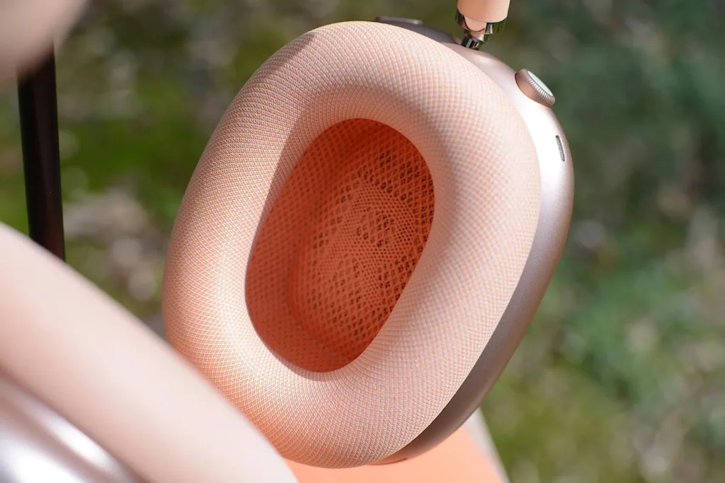 AirPods Max 2 Review: Is the Upgrade Worth It? Engadgettt