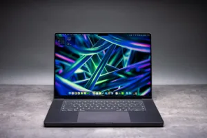 M5 Max MacBook Pro: Revolutionary Power Unleashed!