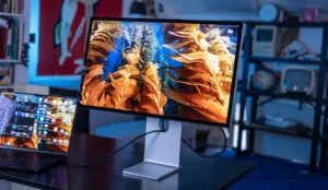 Apple Studio Display XDR: Insanely Bright But Too Small?