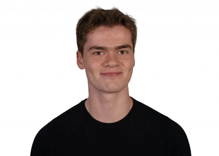 Shocking $1.2M Polymarket Insider Trading Bet by Google Engineer thumbnail