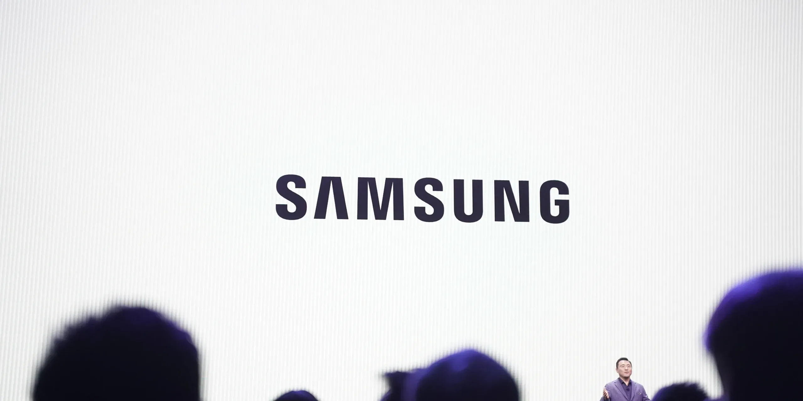 Galaxy S26 FE Leaks Early: New Camera Bump Looks a Bit Off Galaxy S26 FE — Samsung