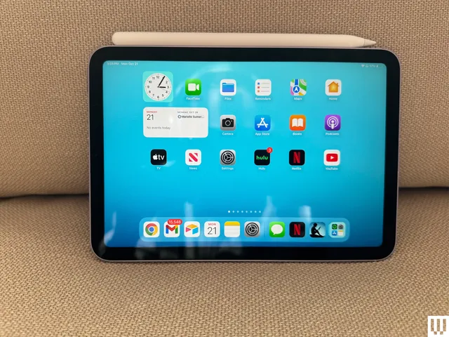Best iPad to Buy in 2026: The Complete Model Guide Front view of the Apple iPad Mini A17 Pro a slim tablet with the screen showing app icons and a stylus on top of it
