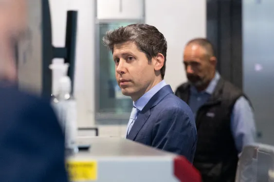 Apple Vision Pro Exec Leaves for OpenAI's New Hardware Team Apple Vision Pro — OpenAI CEO Sam Altman