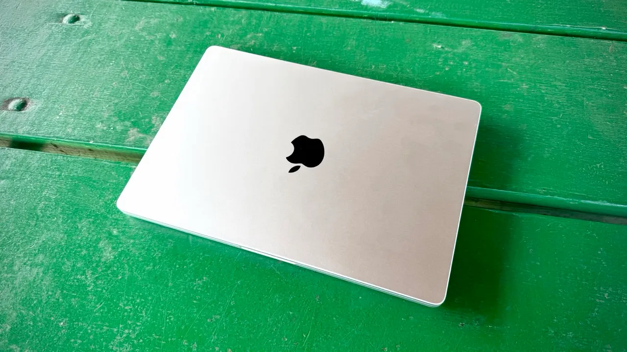 Best MacBook Deals Right Now: June 2026 Buyer's Guide M5 MacBook Pro - arin