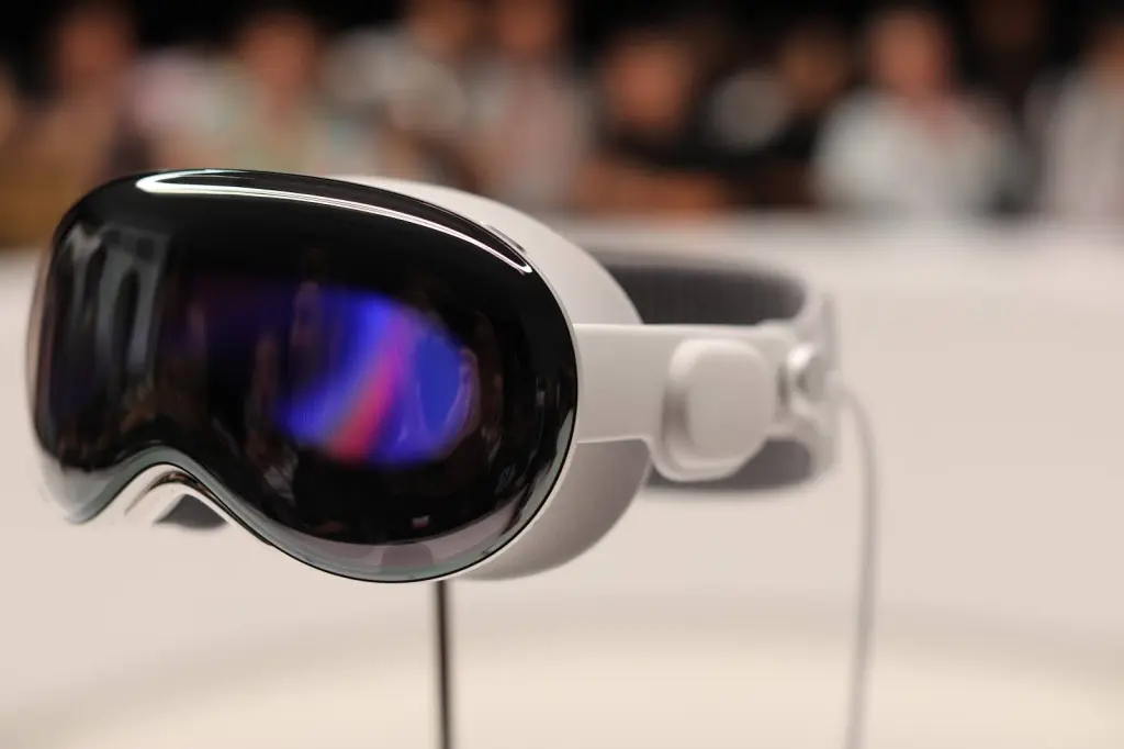 Apple Vision Pro Exec Leaves for OpenAI's New Hardware Team Vision Pro headset