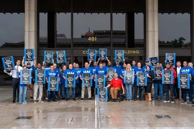 Apple Store Closures: The Union Angle Nobody Saw Coming Apple Store closures — Apple Towson Rally