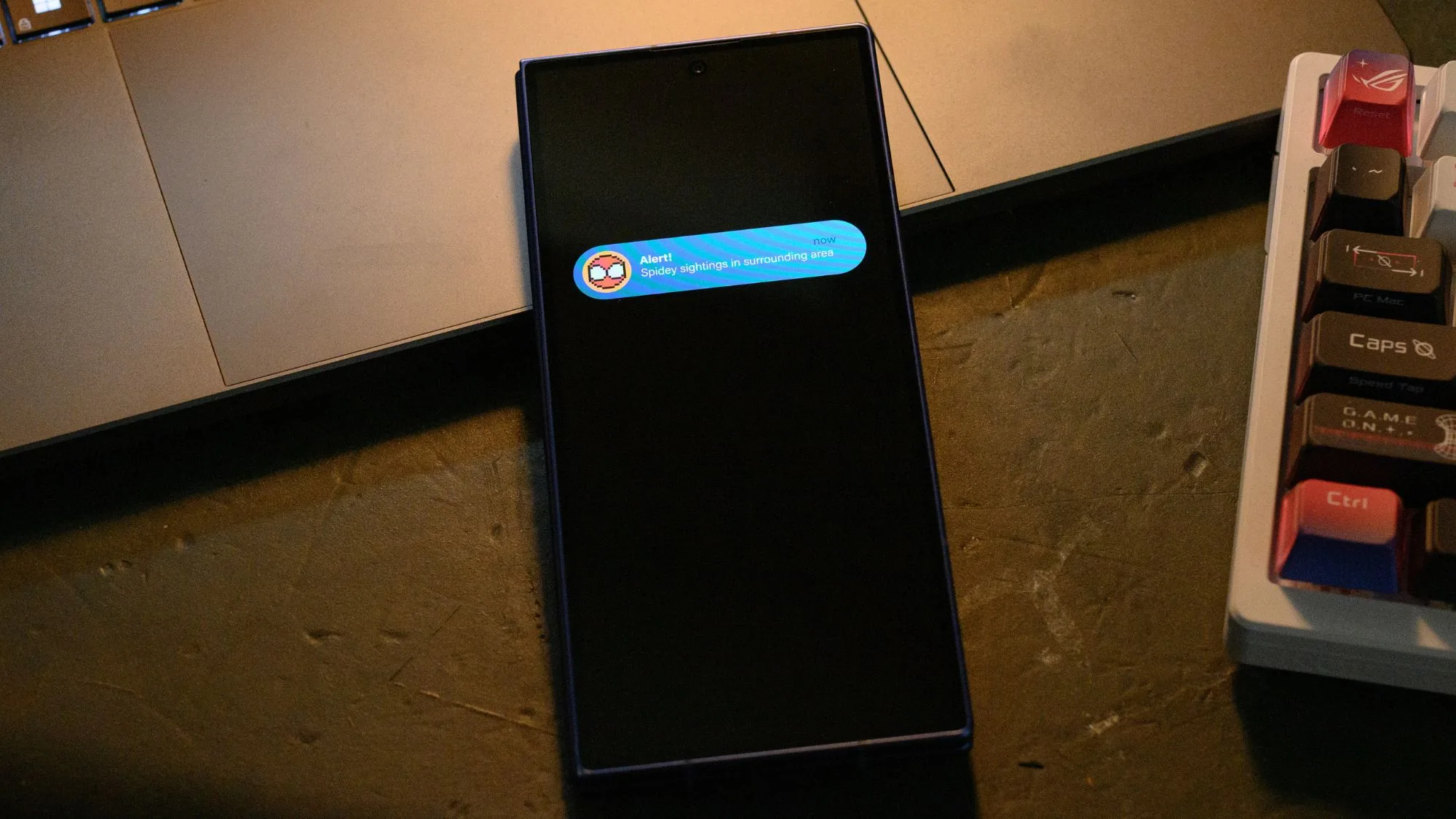 Samsung Galaxy Z Flip 7 and Fold 7 Land Official Roles in Spider-Man: Spidey Tracker Alert notification on Galaxy Z Fold 7