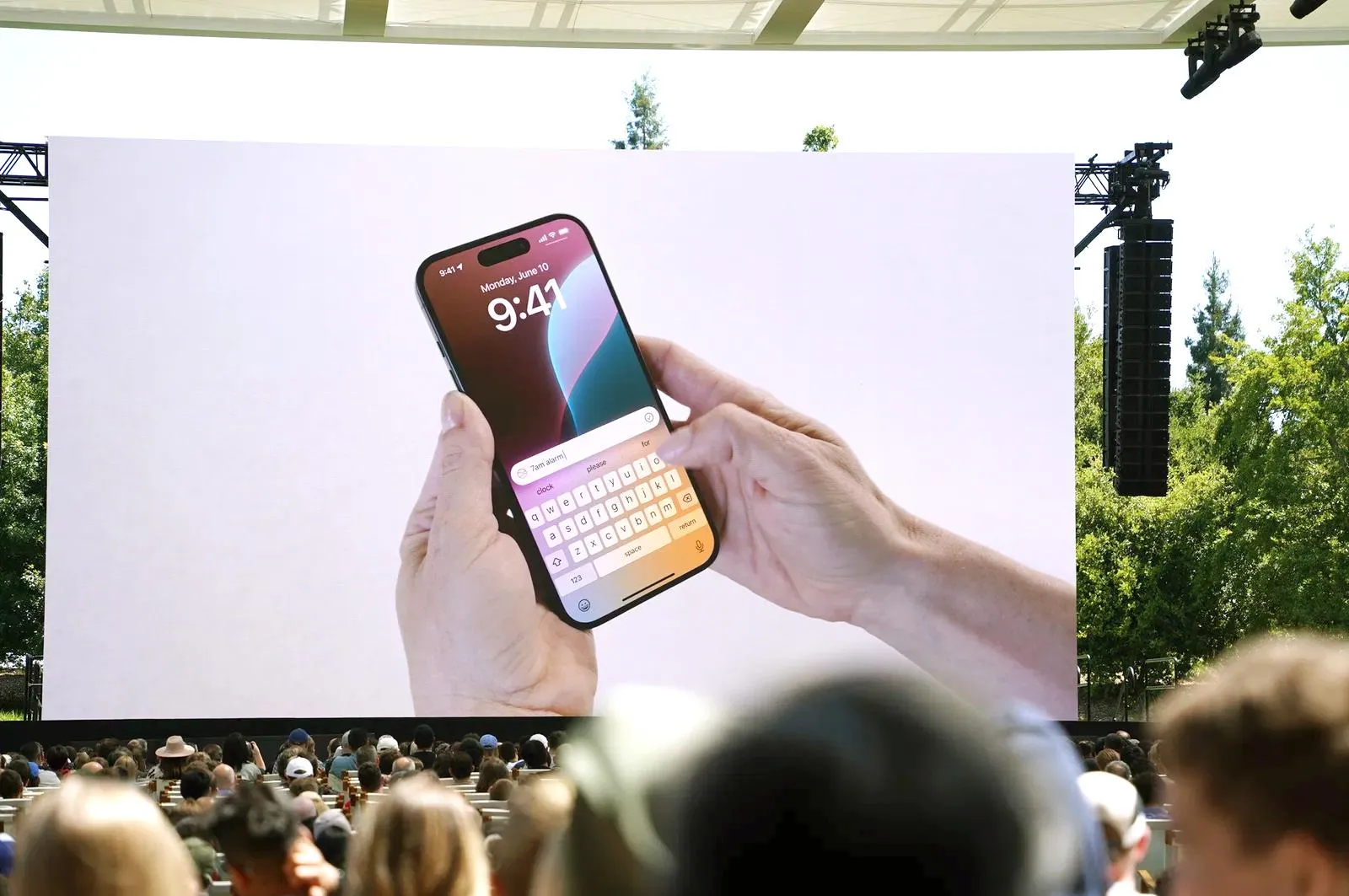 New Siri Gets a Gemini Engine — But Can Apple Finally Deliver? wwdc_2024