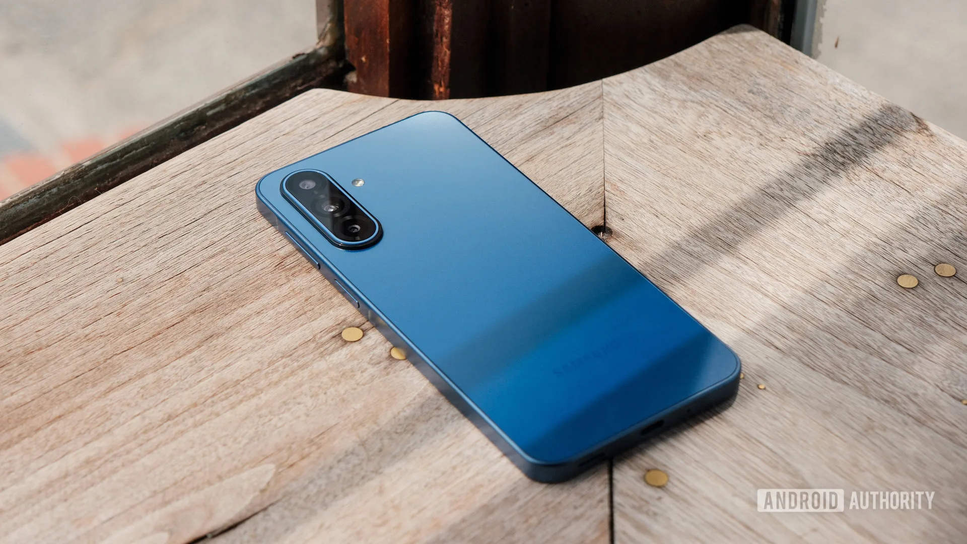 Best Moto G 2026 Alternatives: 5 Top Android Phones to Buy Samsung Galaxy A17 5G on wood