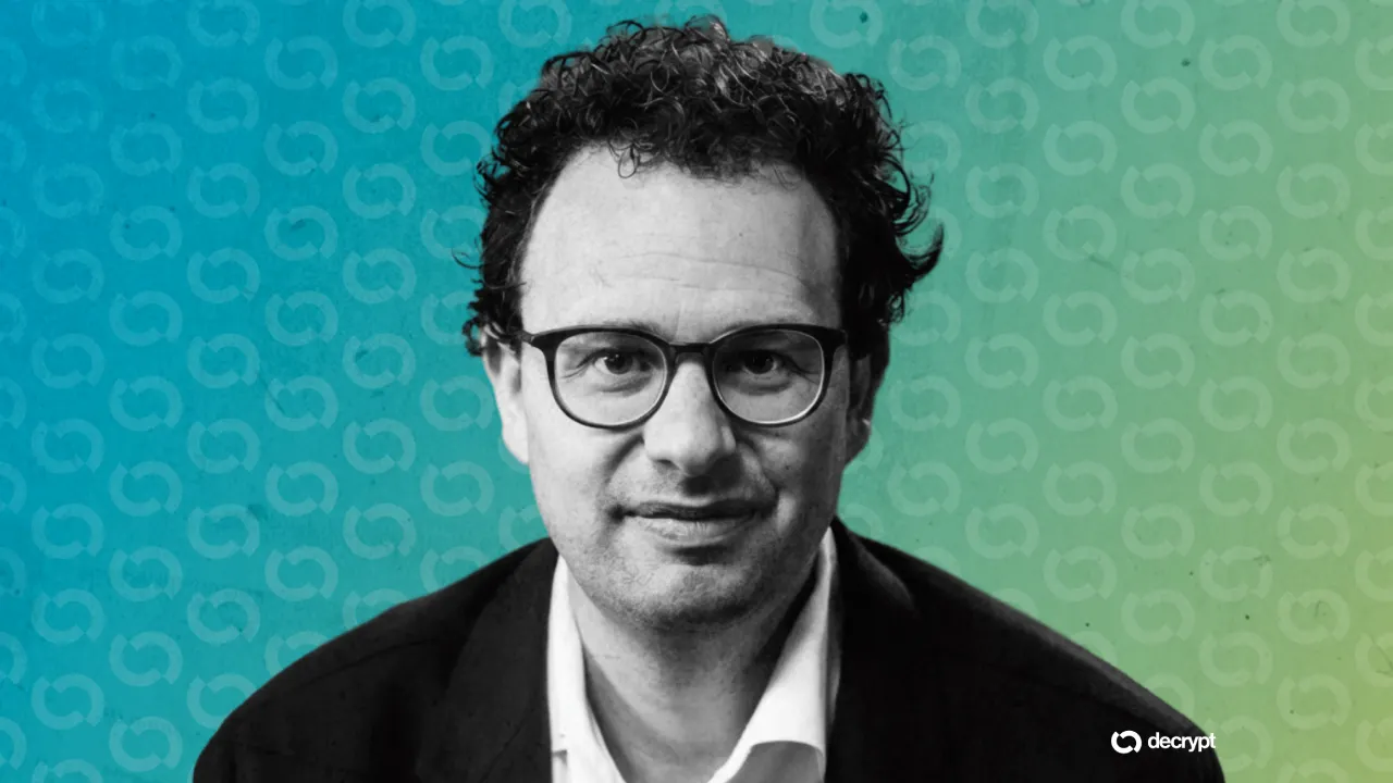 Claude Code Privacy Breach: Anthropic's Hidden Tracker Explained Anthropic CEO Dario Amodei. Image: Decrypt/Anthropic
