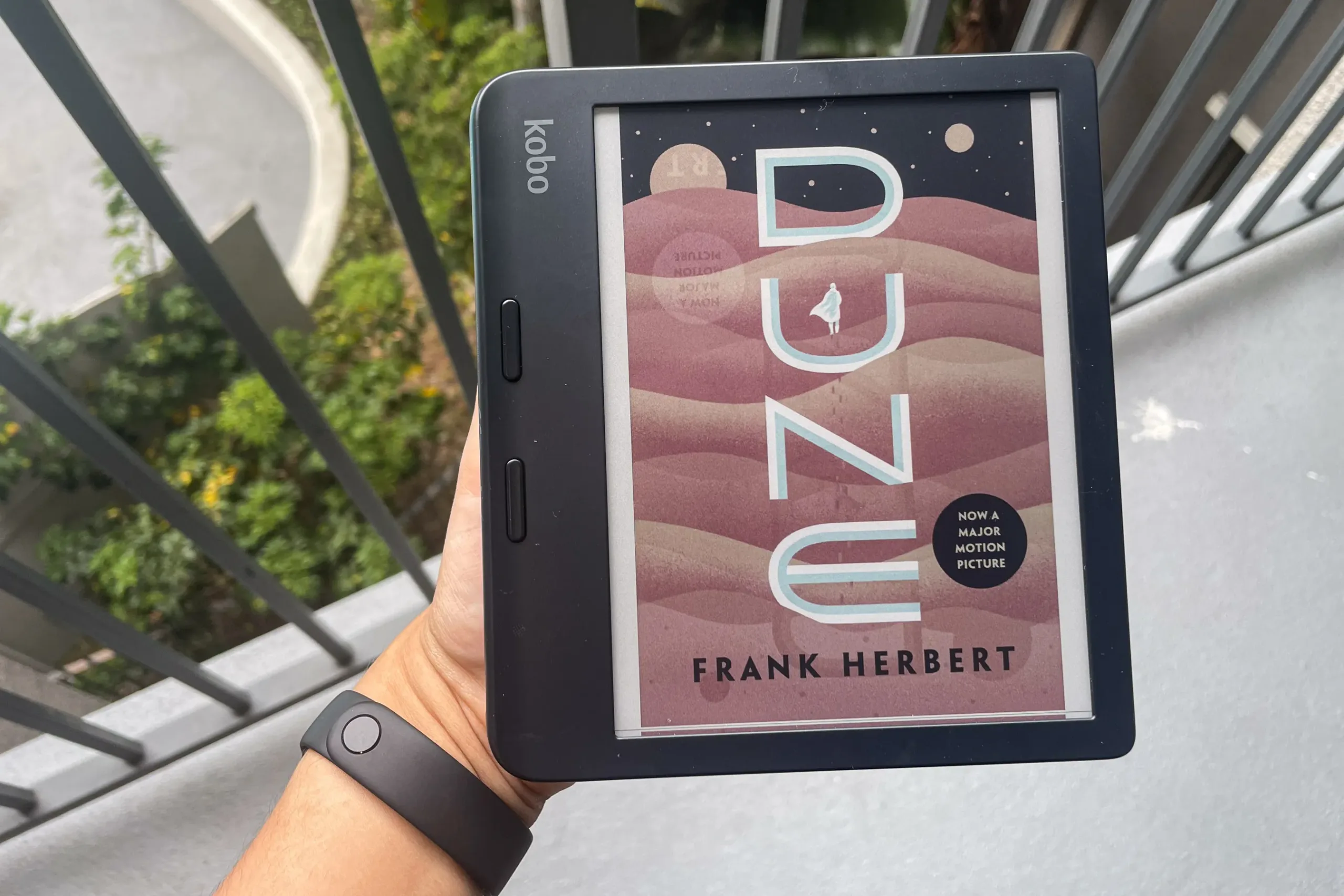 Kobo Libra Colour: Best Kindle Alternative Gets $30 Price Cut source 101d5e581e scaled