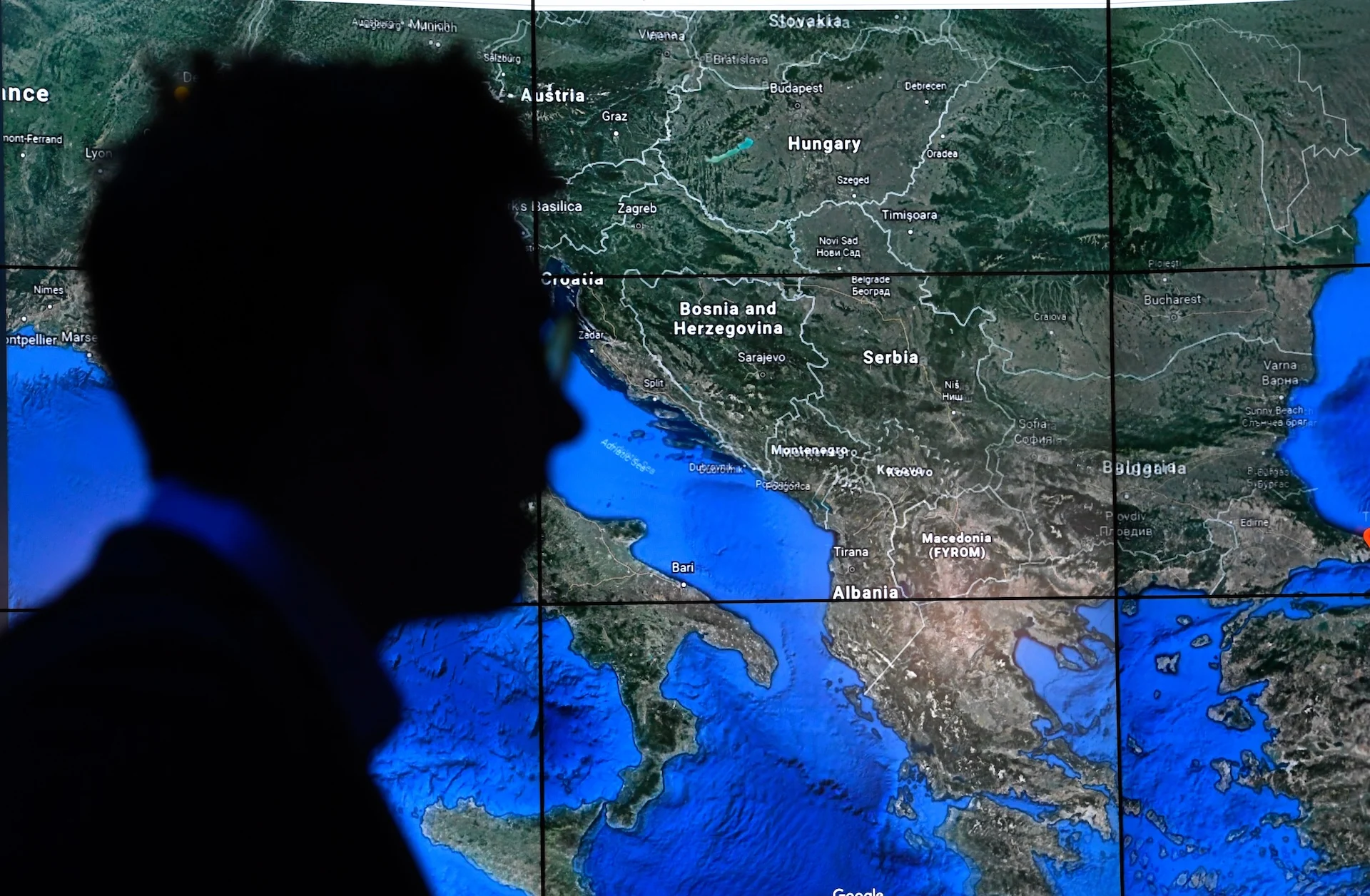 Google Earth AI Images Were a Critical Trust Failure Google Earth AI — Google Earth 2017