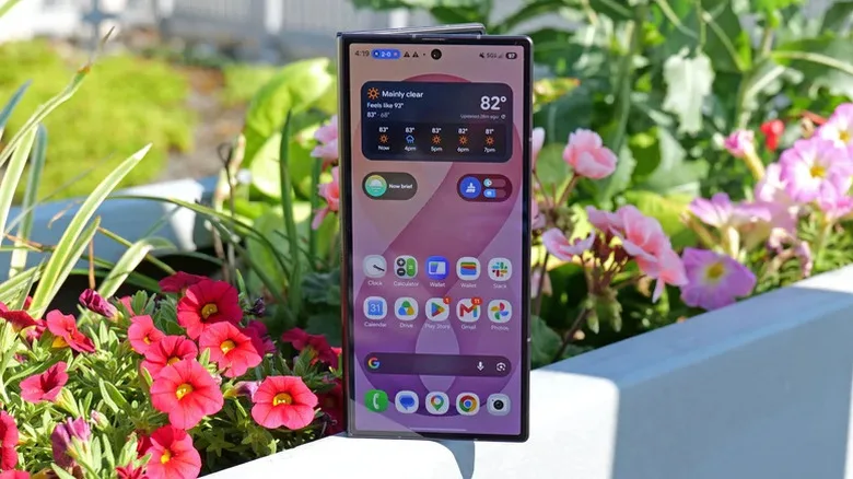 Samsung Z Fold 8 Review Recap: Key 2026 Lessons Samsung Z Fold 8 — Samsung Galaxy Z Fold 8 Ultra.