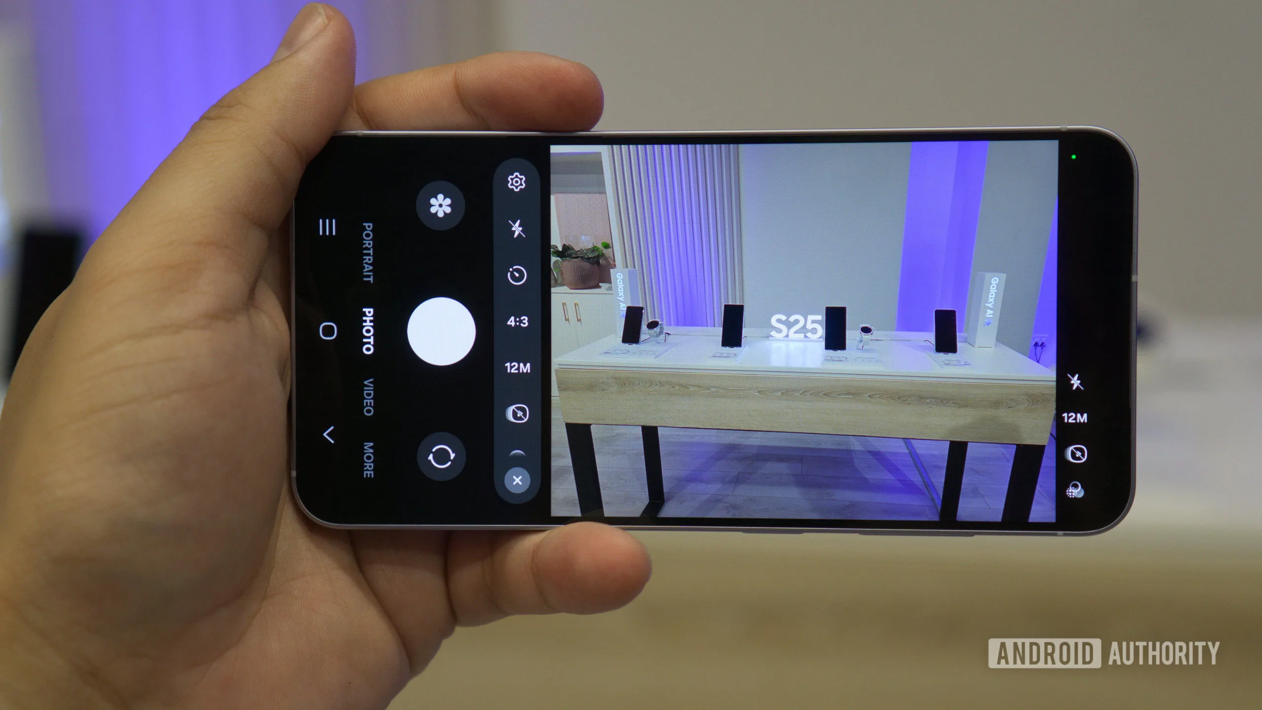 Samsung Horizontal Lock brings a key S26 camera tool to S25 Samsung Horizontal Lock — Samsung Galaxy S25 camera app